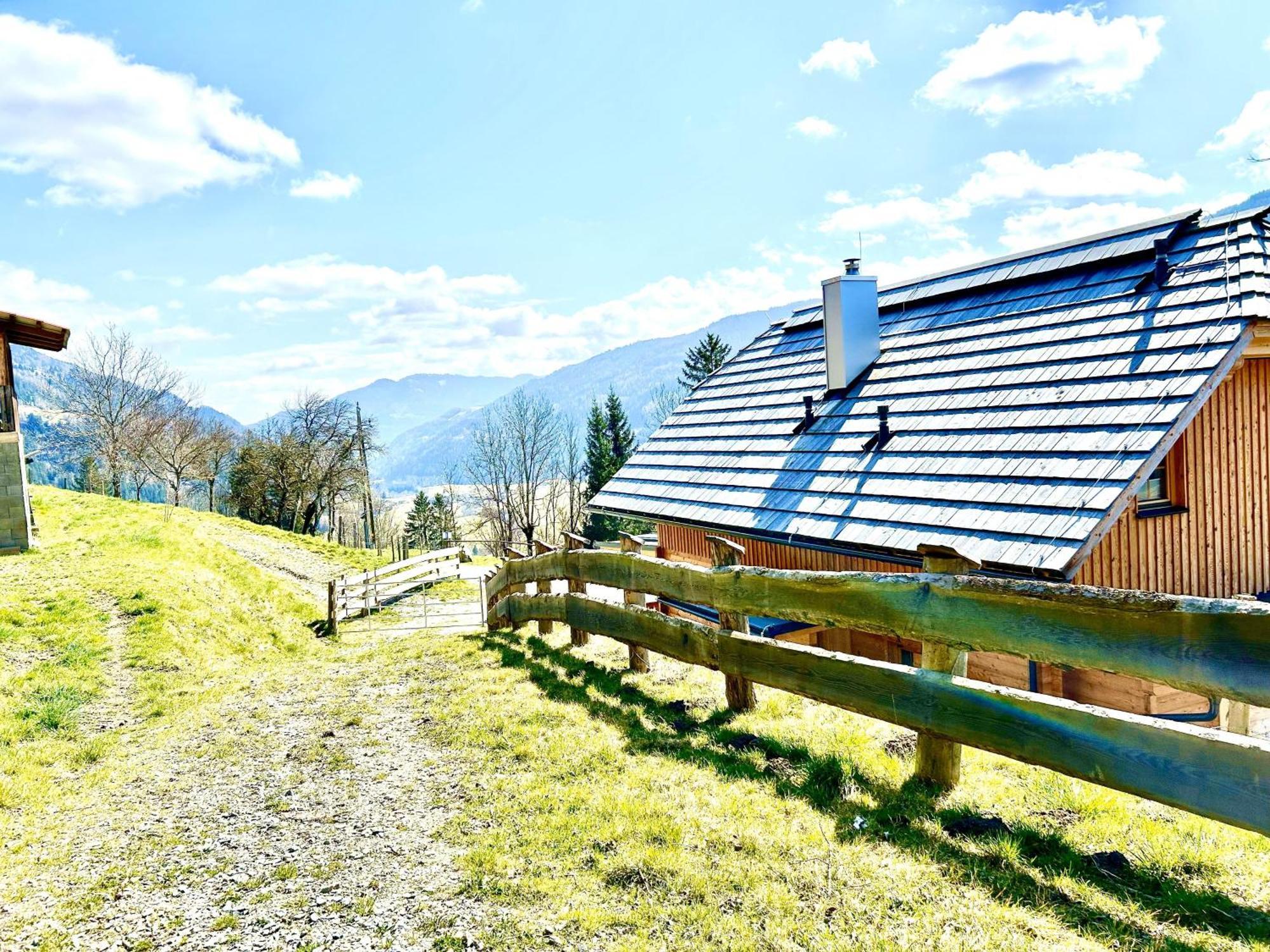 Laerchenhaus ,,Unterer Brodl" Sankt Peter am Kammersberg Exterior foto